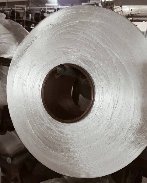 كيف يعزز خيوط FDY قوة النسيج ونعومته: نظرة عميقة على النسيج